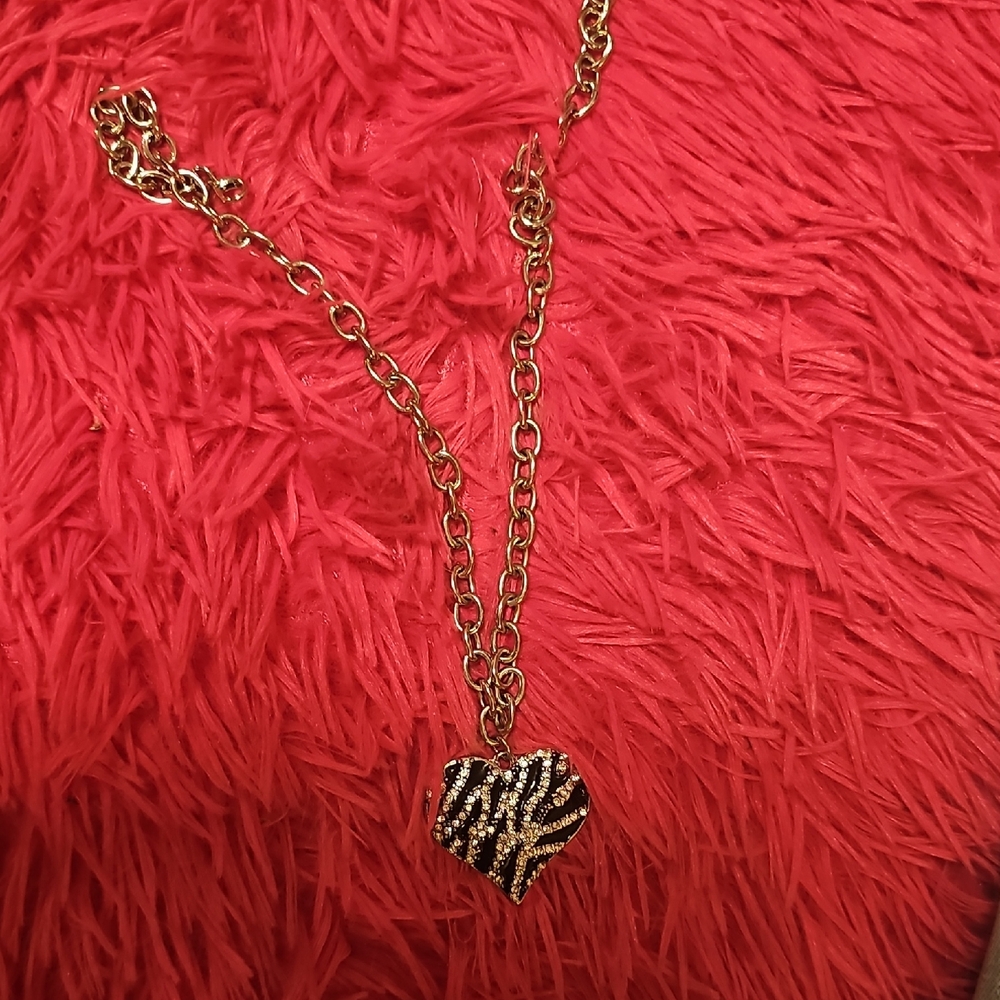 Gold and Black Heart Pendant Necklace